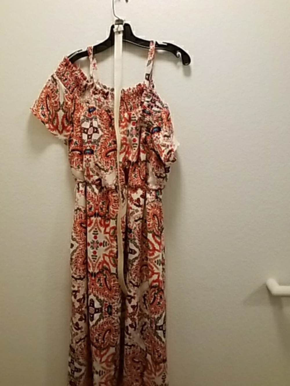 One-Shoulder Paisley Maxi Dress in Cream and Rust